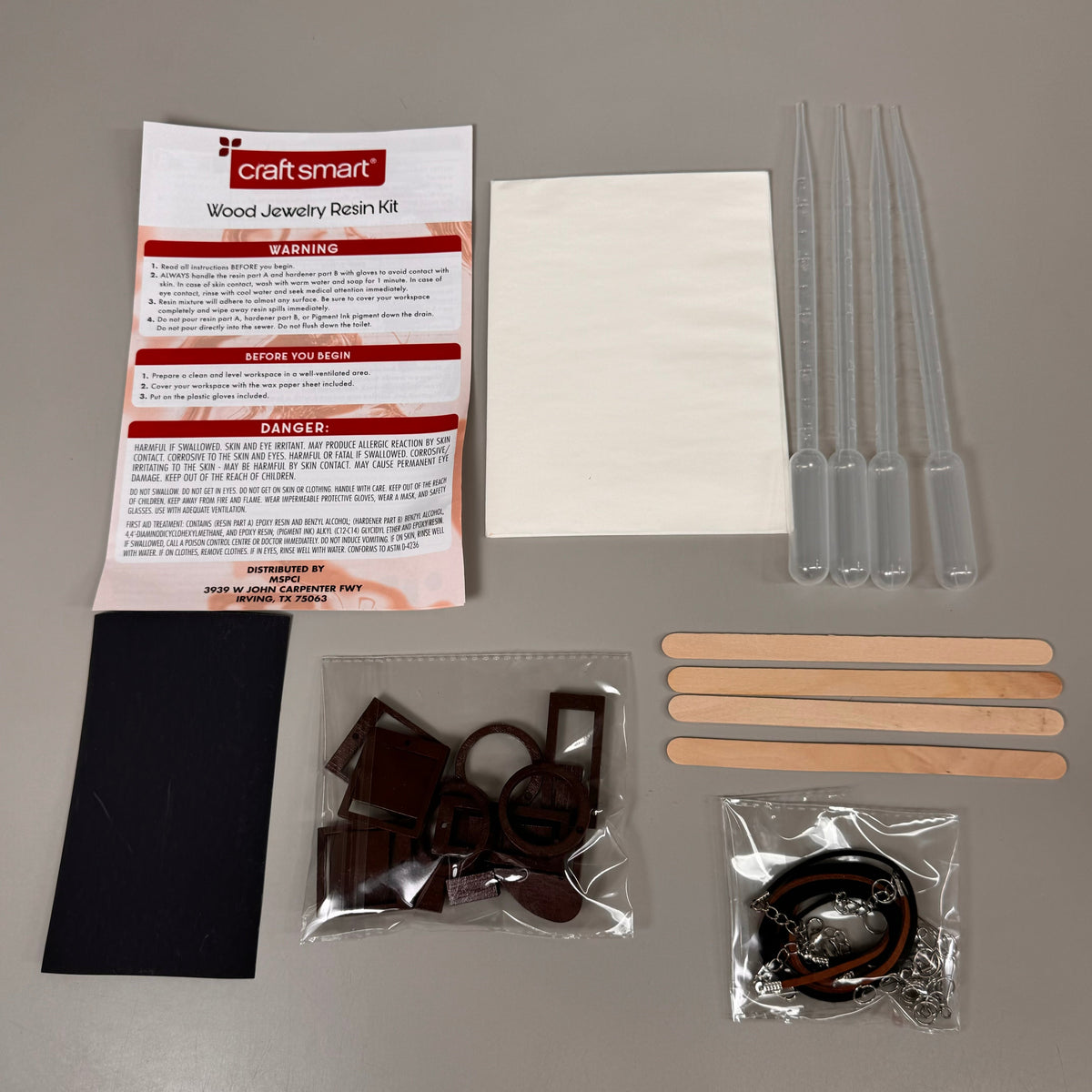 CRAFTSMART Fashionable Wood and Resin Jewelry 82pc