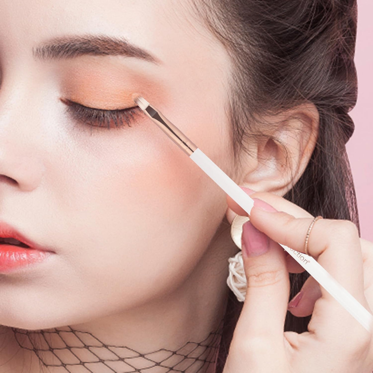 16-Piece Makeup Brush Set with Eyebrow Razor