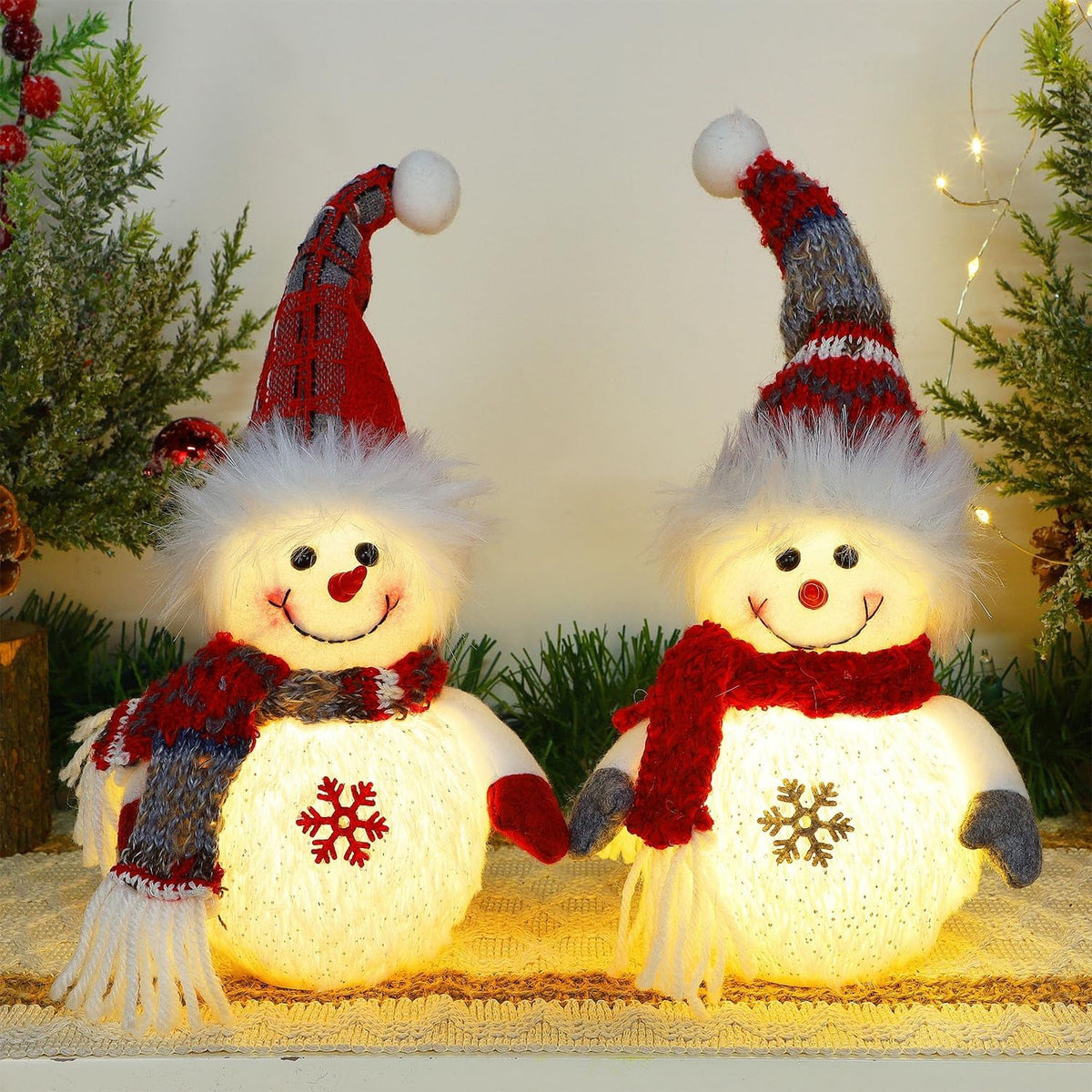 Juegoal 2 Pack Christmas Table Decorations, 10 Inch Lighted Plush Snowmen Figurines, Light Up Snowman Holiday Present, Battery Operated Xmas Gifts Winter Tabletop Ornaments Dinner Party Supplies