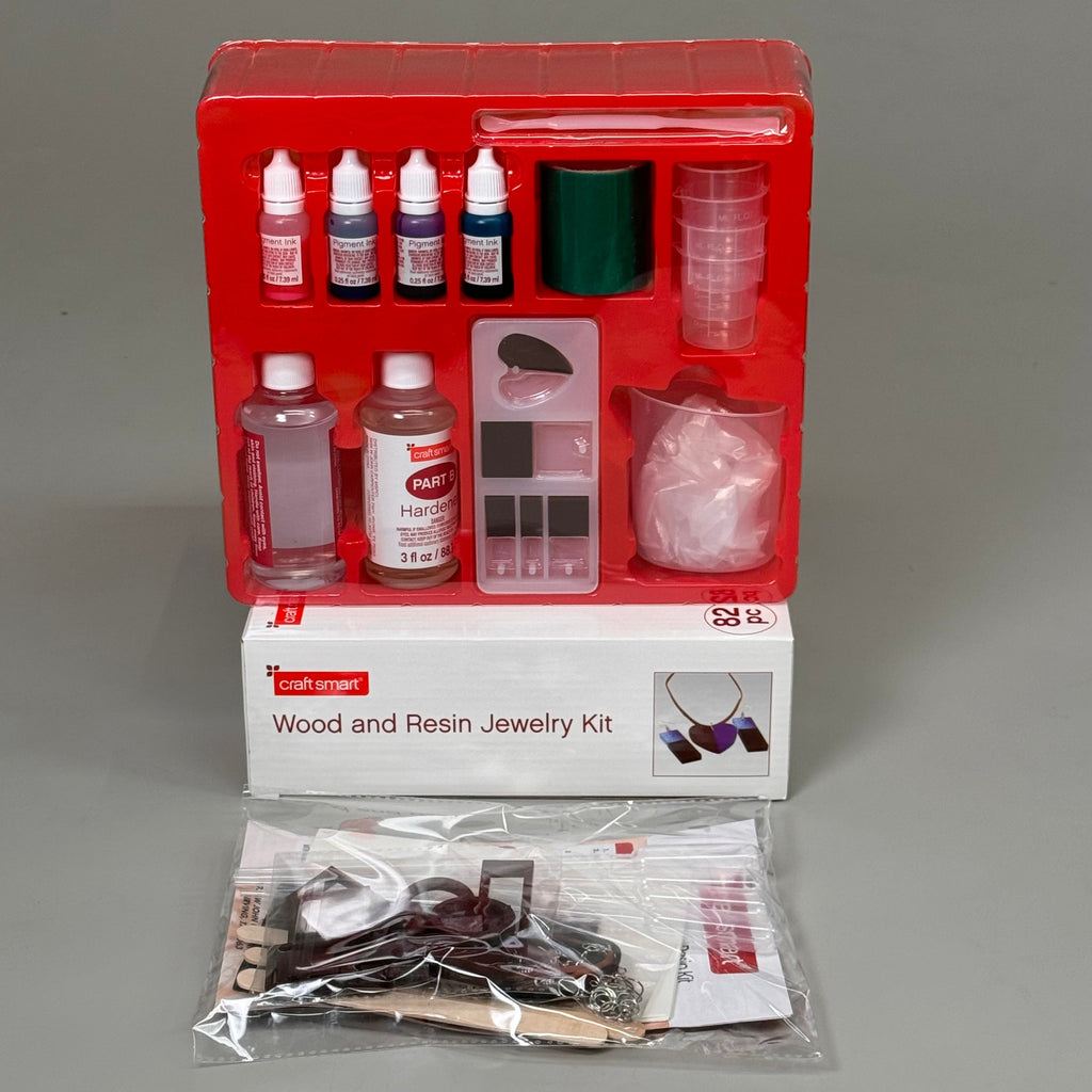 CRAFTSMART Fashionable Wood and Resin Jewelry 82pc