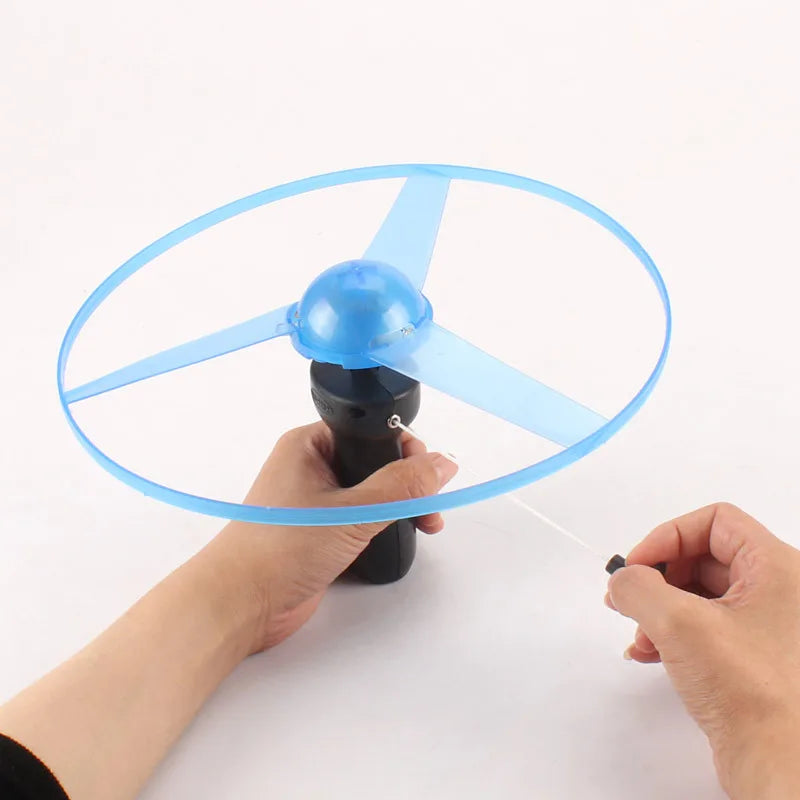 Flashing LED Spinning UFO Flying Saucer