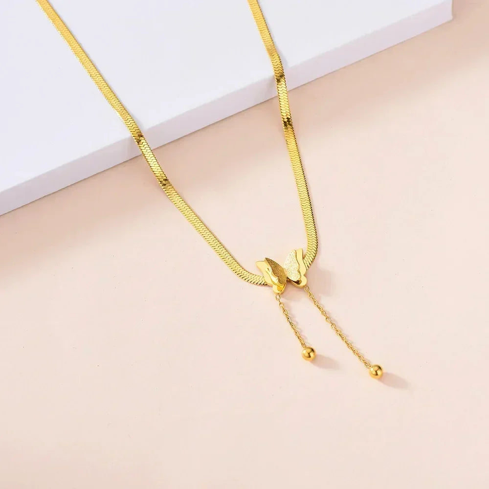 Pink Square Zircon-Style Pendant Necklace