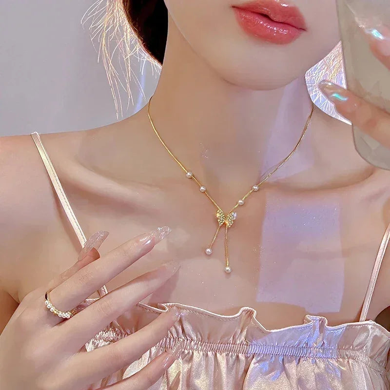 Pink Square Zircon-Style Pendant Necklace