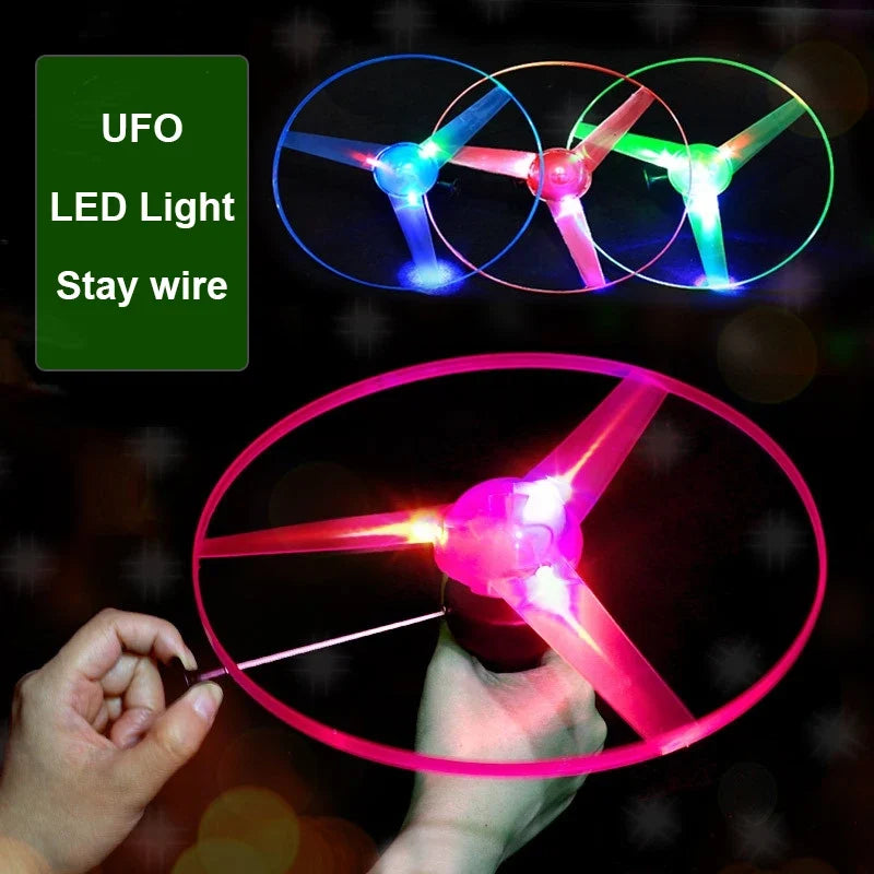 Flashing LED Spinning UFO Flying Saucer