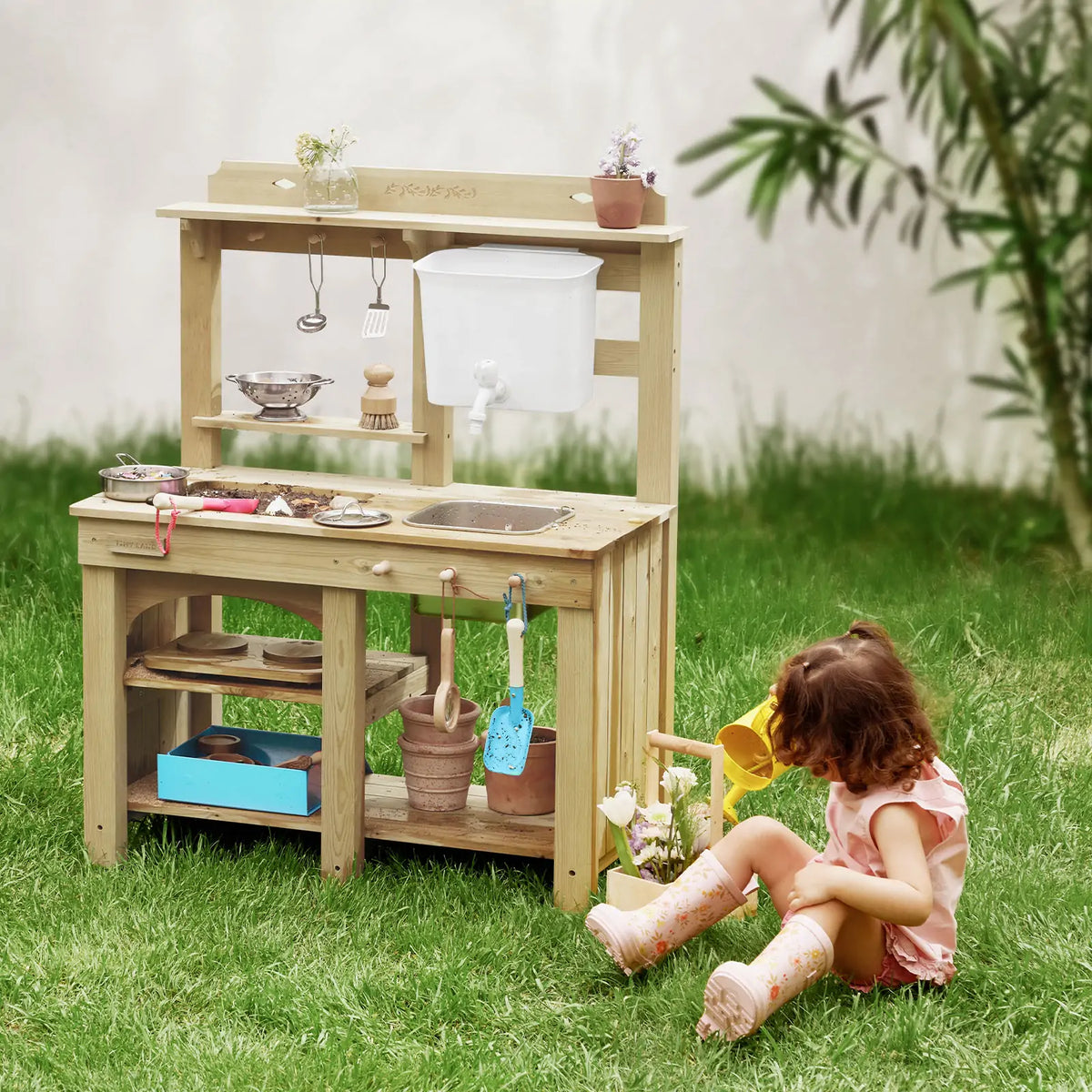 Tiny Land® Mud Kitchen