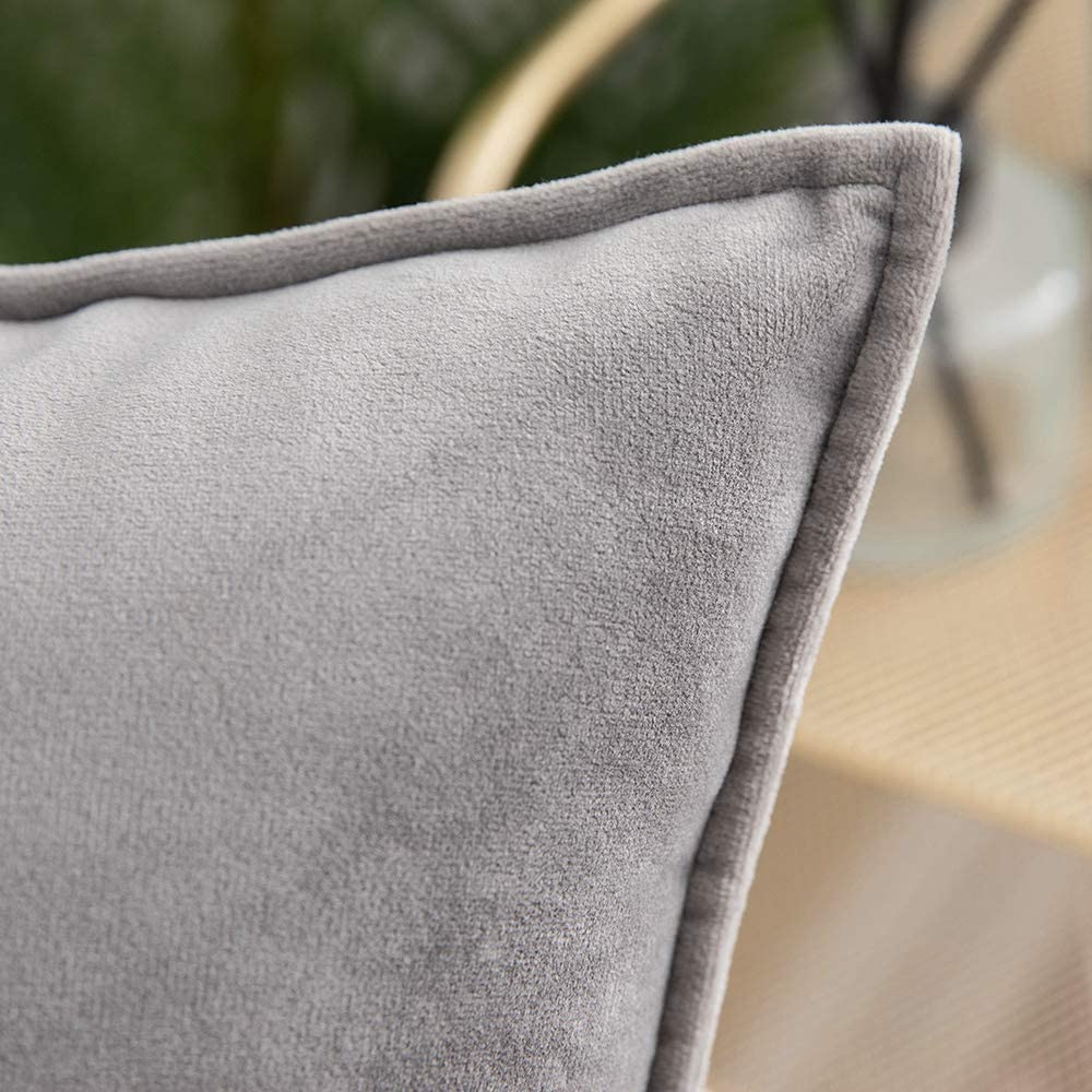 Throw Pillow Cover with 450g Insert