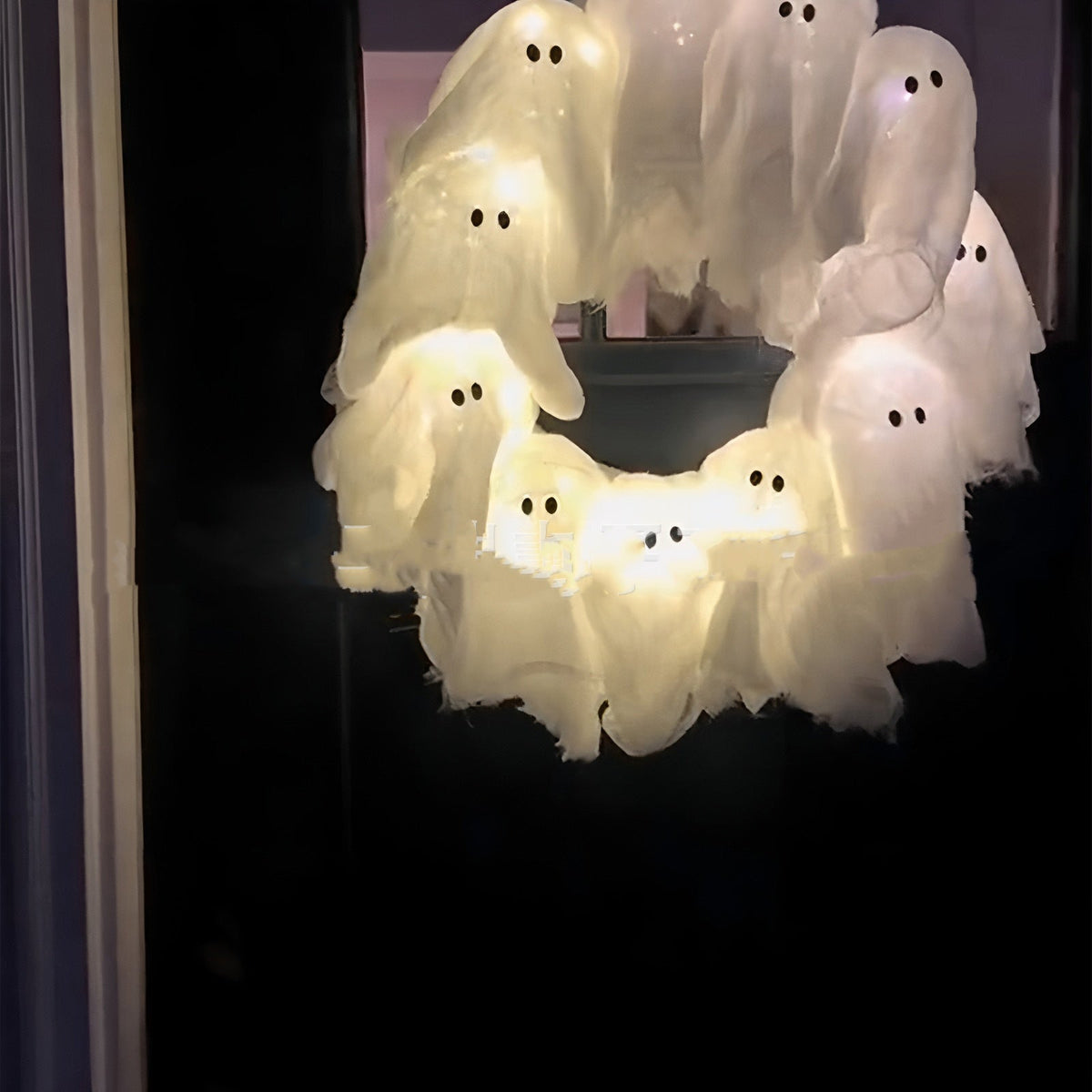 Light-Up Halloween Ghost Wreath, 12 LEDs