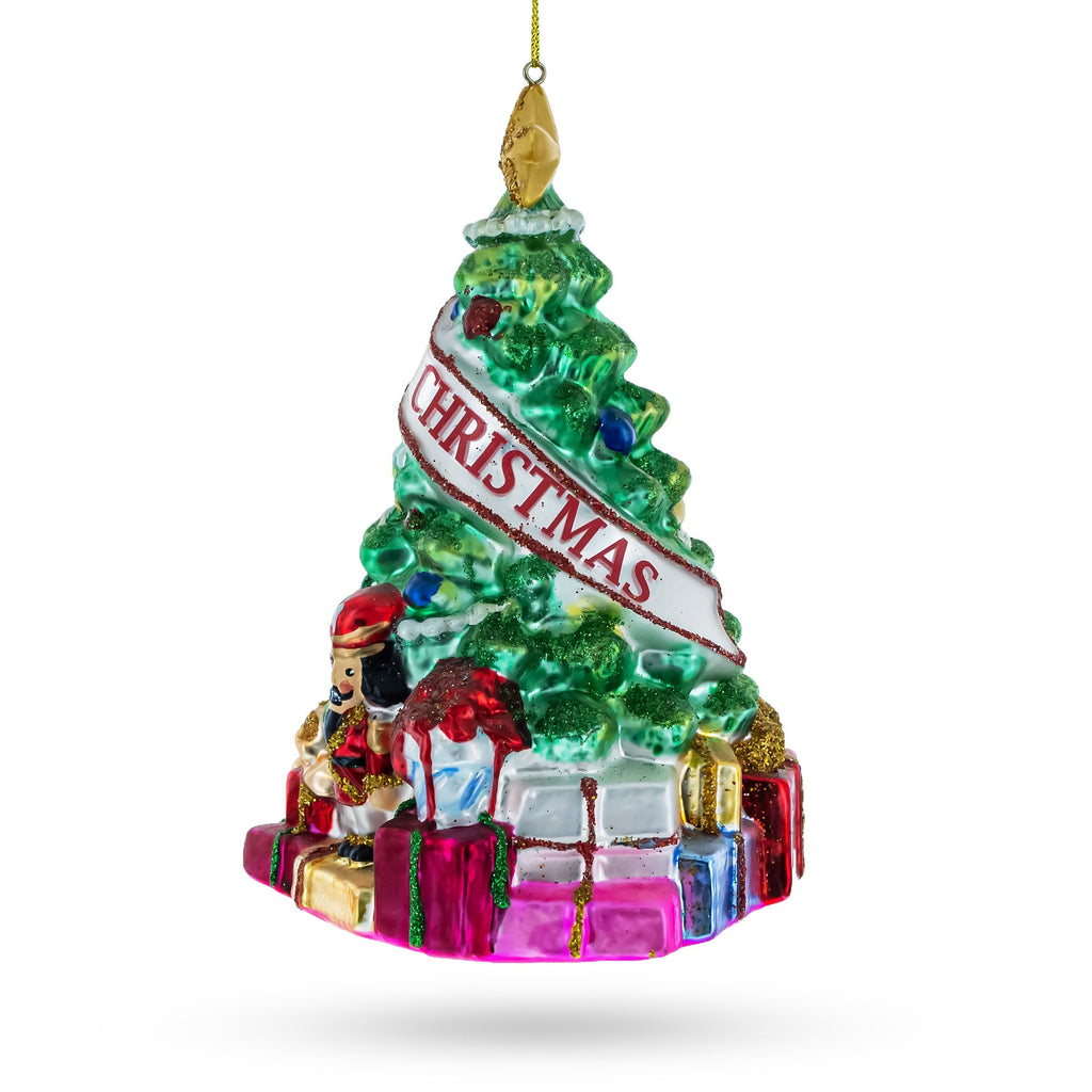 Charming Christmas Tree with Gifts Glass